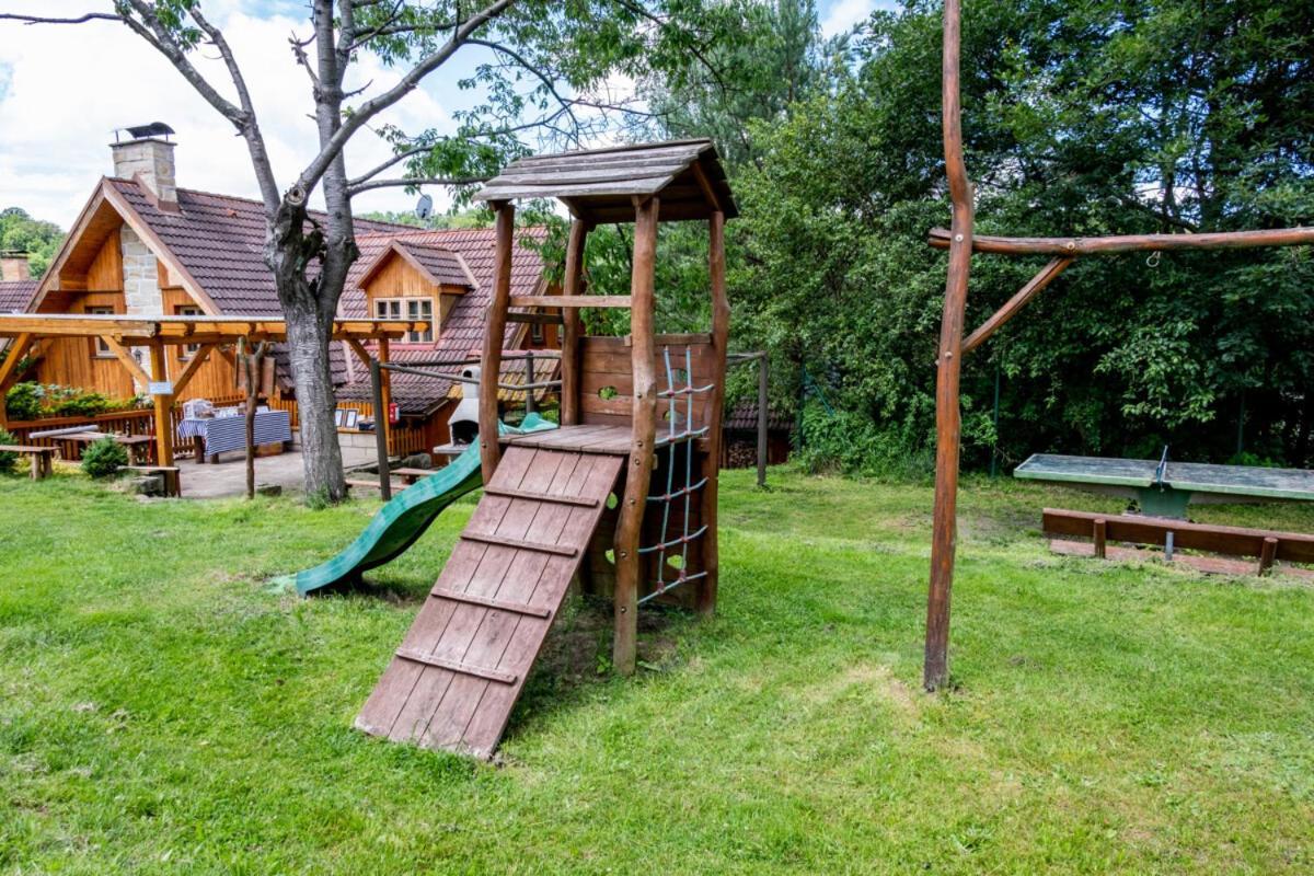 Miniresort Amulet Hruba Skala Exterior photo