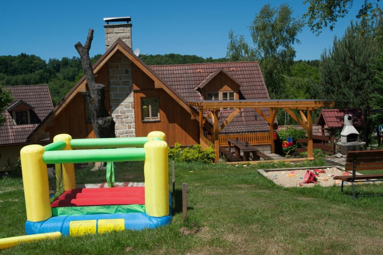 Miniresort Amulet Hruba Skala Exterior photo