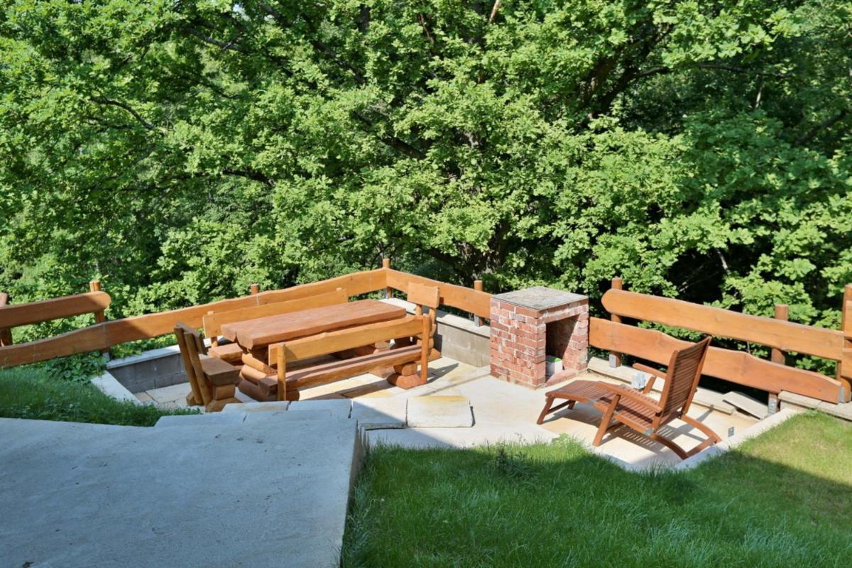 Miniresort Amulet Hruba Skala Exterior photo