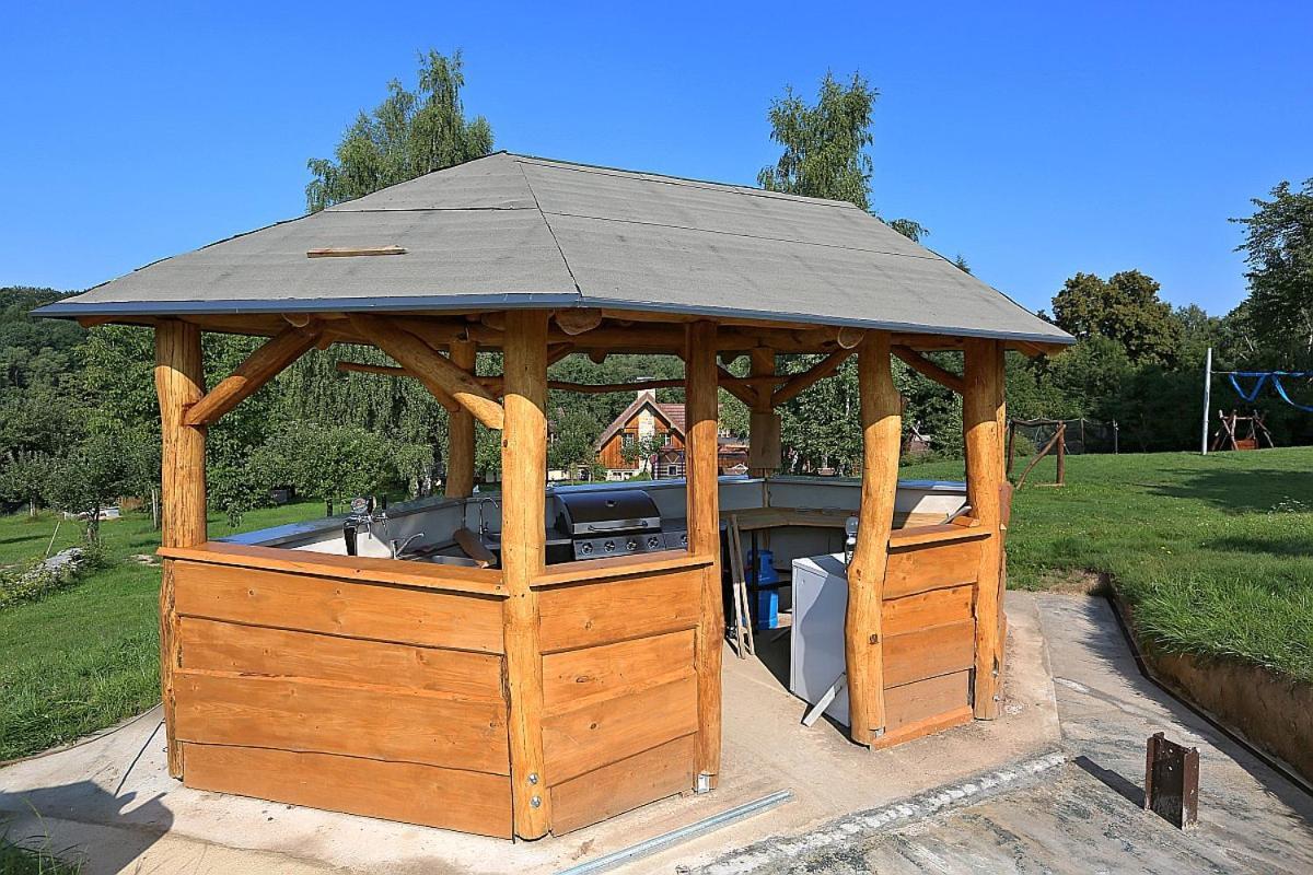 Miniresort Amulet Hruba Skala Exterior photo